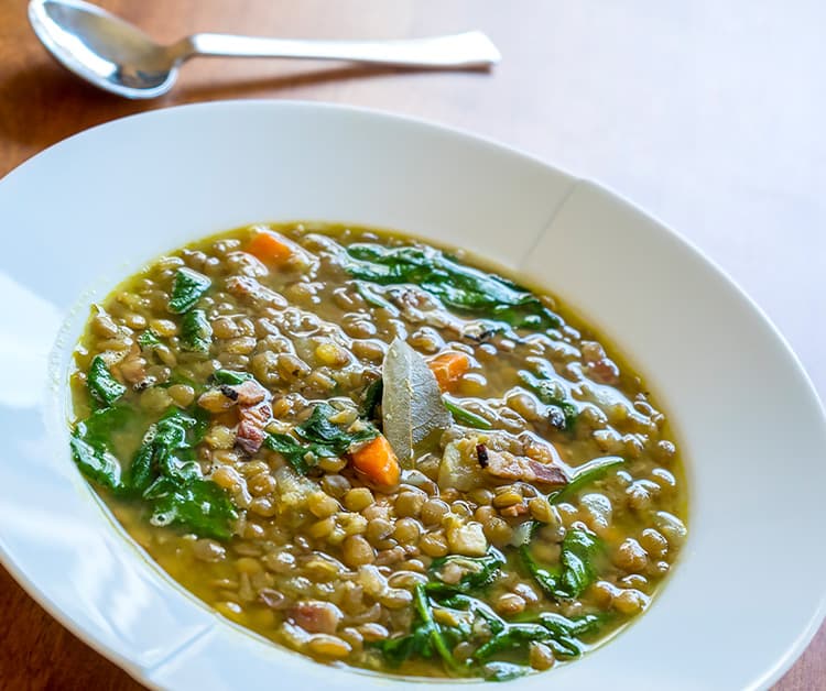 Lentil spinach soup